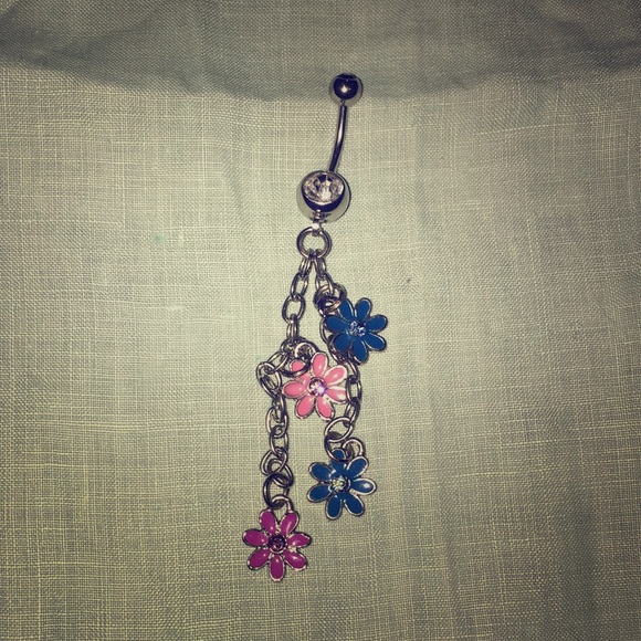 Jewelry - LAST CHANCE ! 🛑 FLORAL BELLY BUTTON RING 🌸